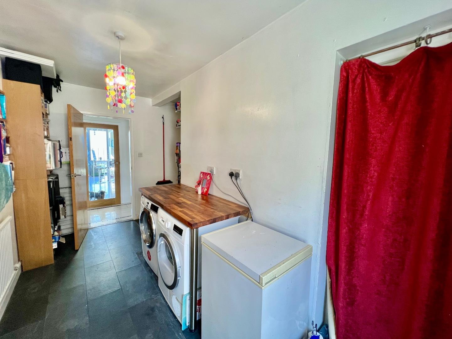 Marine Drive, Ogmore-By-Sea, Vale of Glamorgan, CF32 0PJ